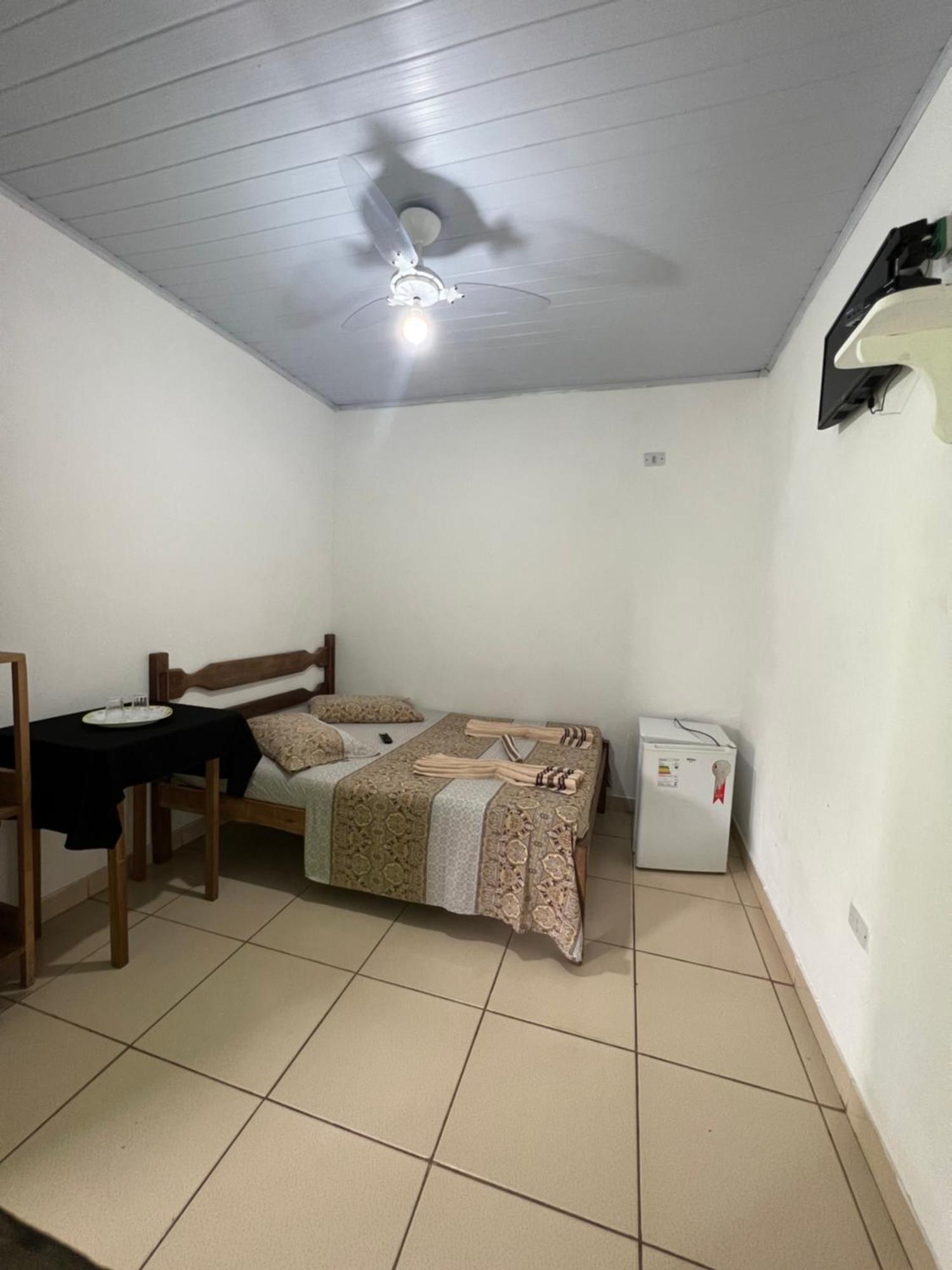 Pouso Da Celeste - Trindade Trindade  Bagian luar foto